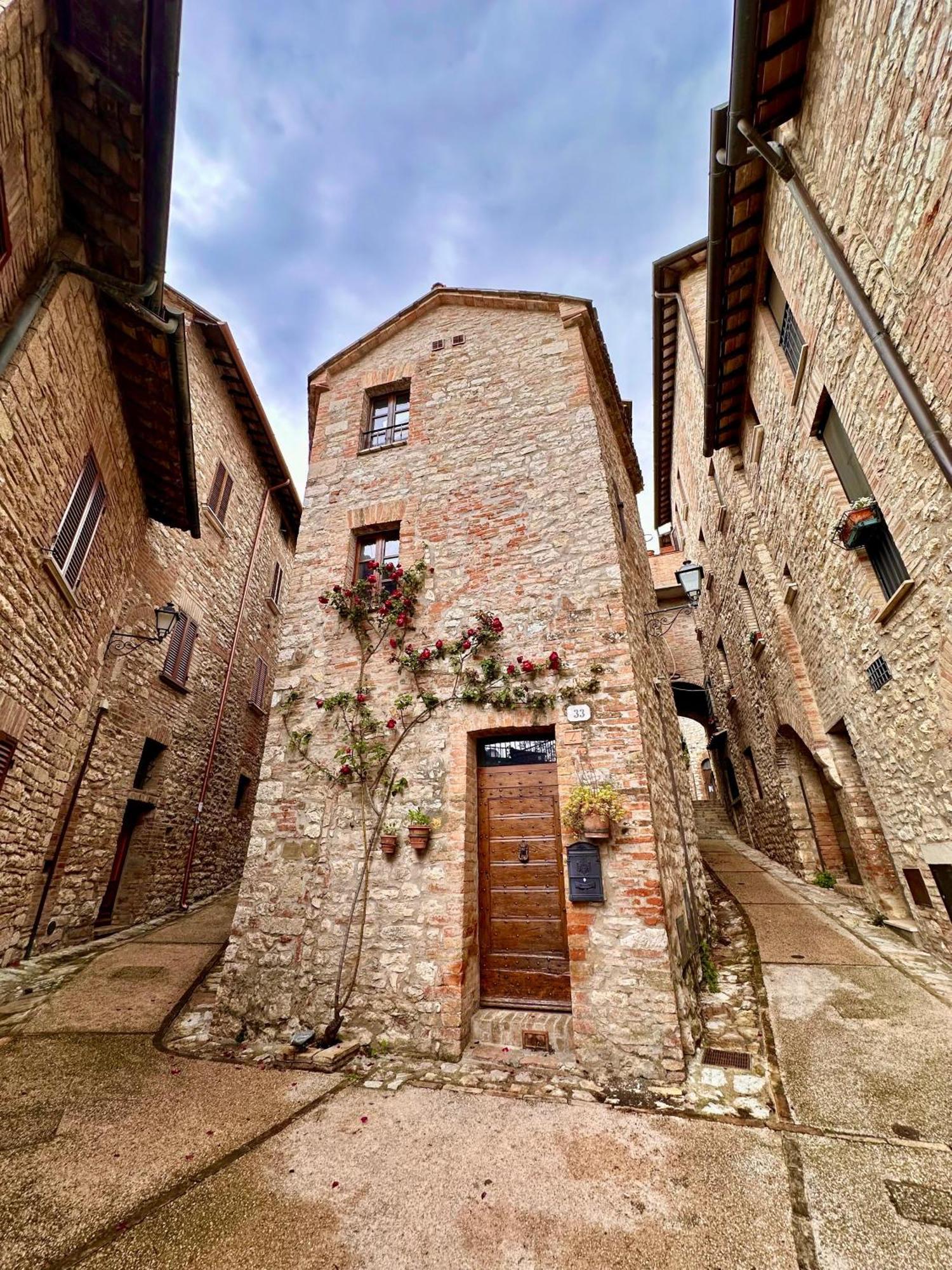 Forma Your Boutique Suite Corciano Exterior foto
